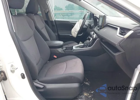 2019 Toyota Rav4 Xle from USA, damaged, VIN 2T3P1RFV8KC017048